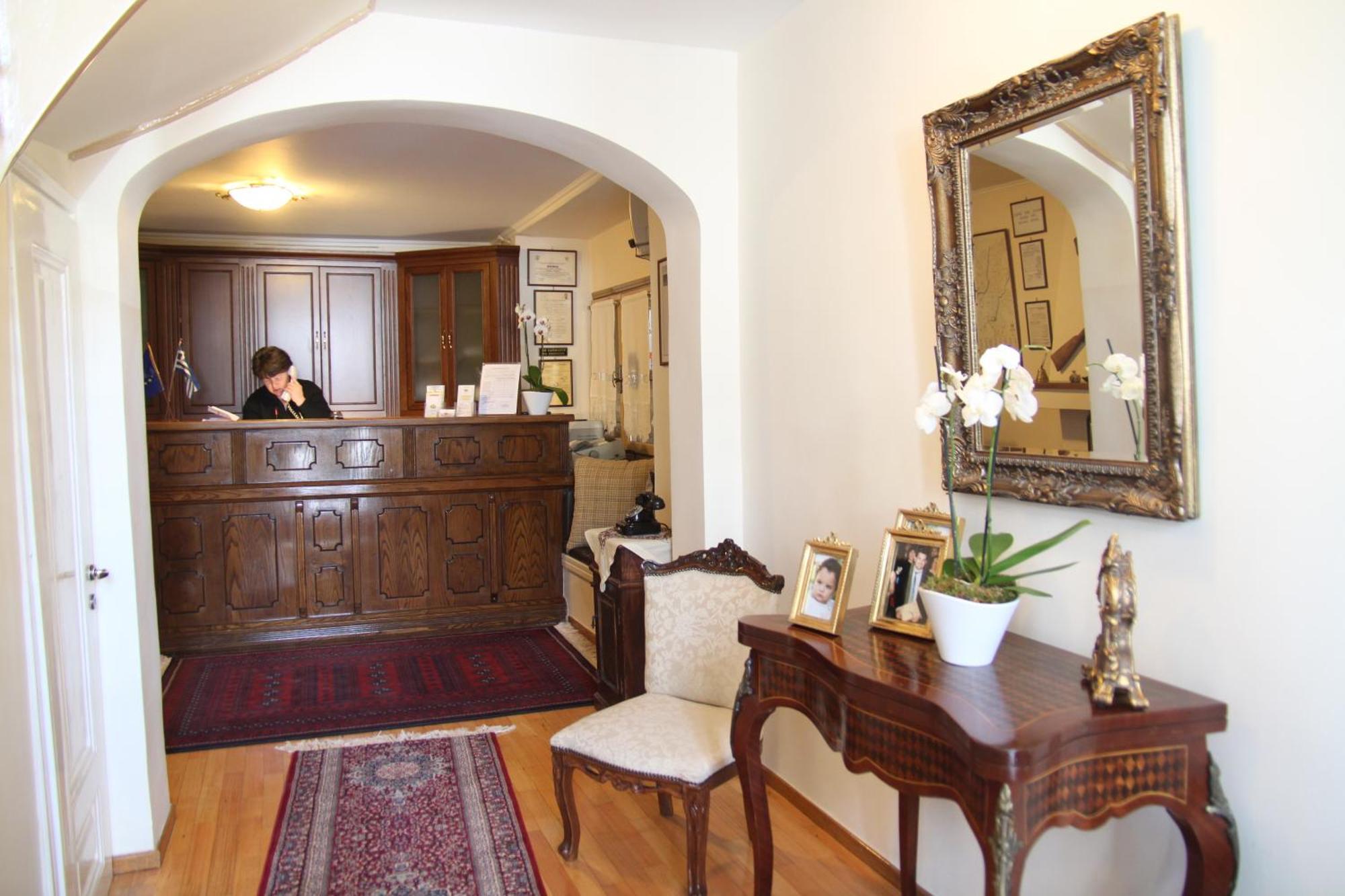 Hotel Panellinion Trikala  Exterior photo